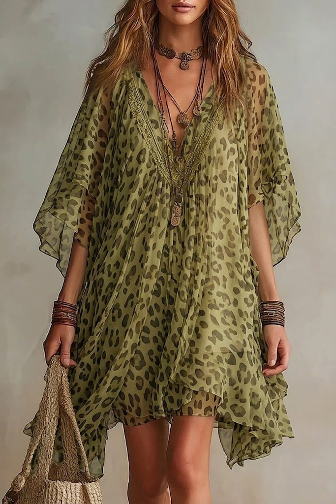 TIZIANA | WIDE AND FLOWING LEOPARD PRINT CHIFFON DRESS WITH V-NECKLINE