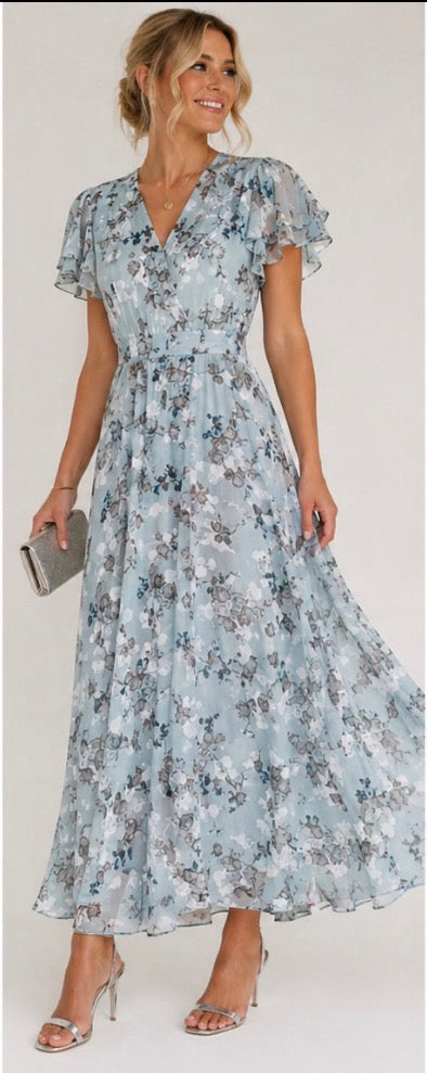 Ivy & Grace™ | Glamorous dress that covers the belly