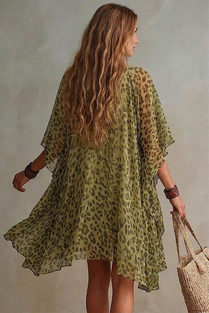 TIZIANA | WIDE AND FLOWING LEOPARD PRINT CHIFFON DRESS WITH V-NECKLINE