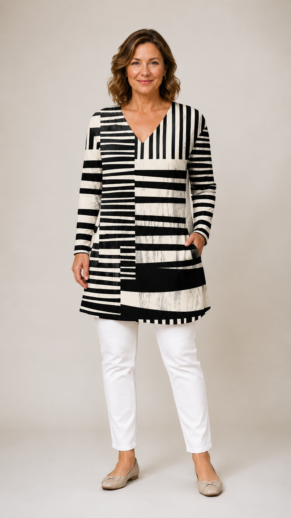 Sienna™ | Longline V-Neck Print Blouse