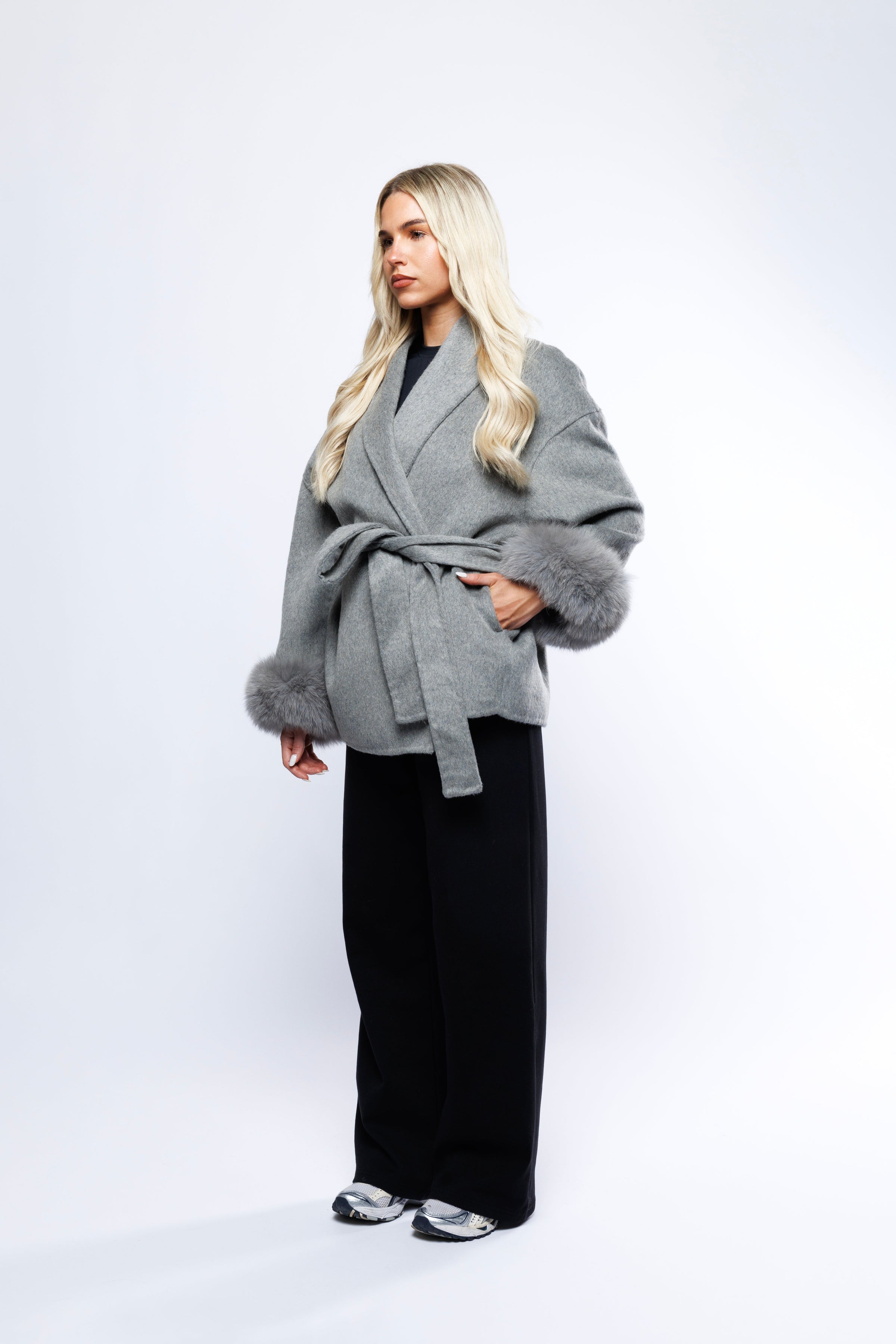 Chelsea™ | Detachable-Cuff Wool Coat