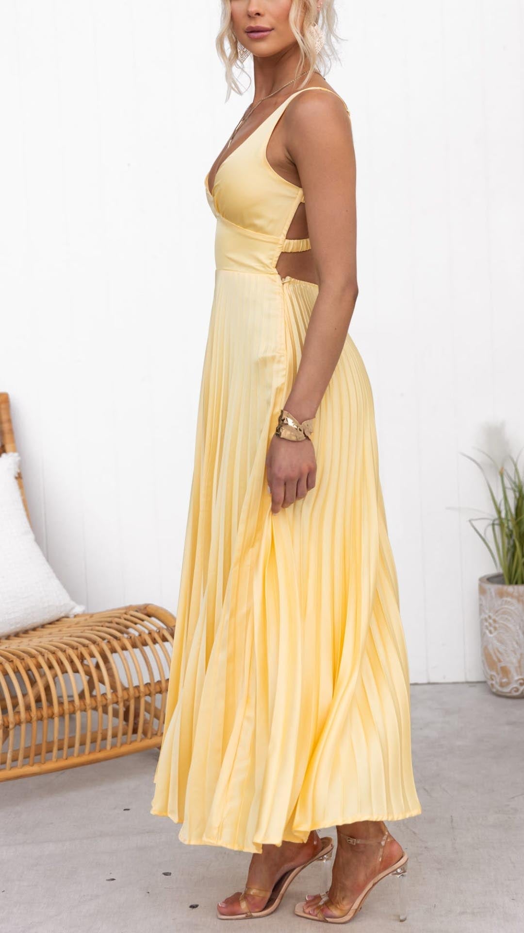Ivy & Grace™ | Pleated V-Neck Maxi Dress